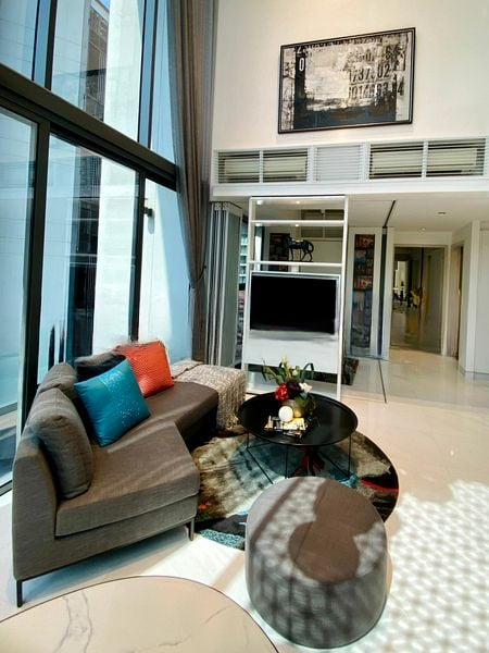 UP@ROBERTSON QUAY 10