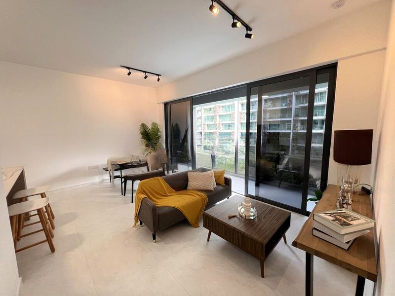 ONE-NORTH EDEN 8
