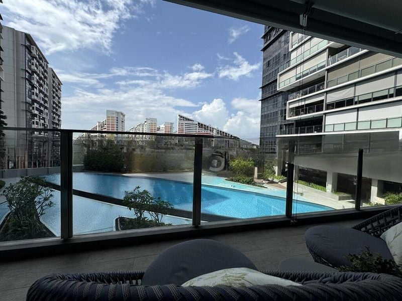 THE POIZ RESIDENCES 9