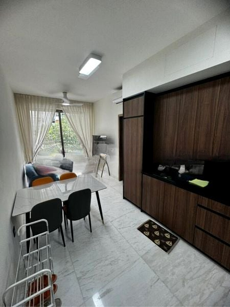 COASTLINE RESIDENCES 10