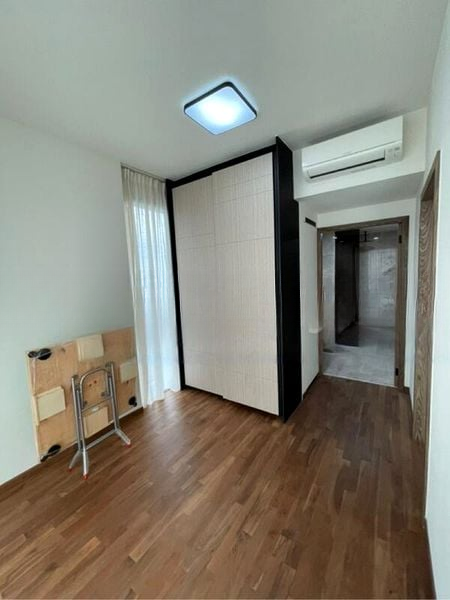 COASTLINE RESIDENCES 12