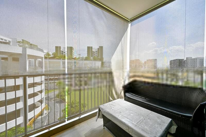 SIGNATURE AT YISHUN 11