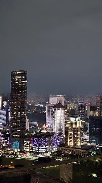 IRWELL HILL RESIDENCES 9