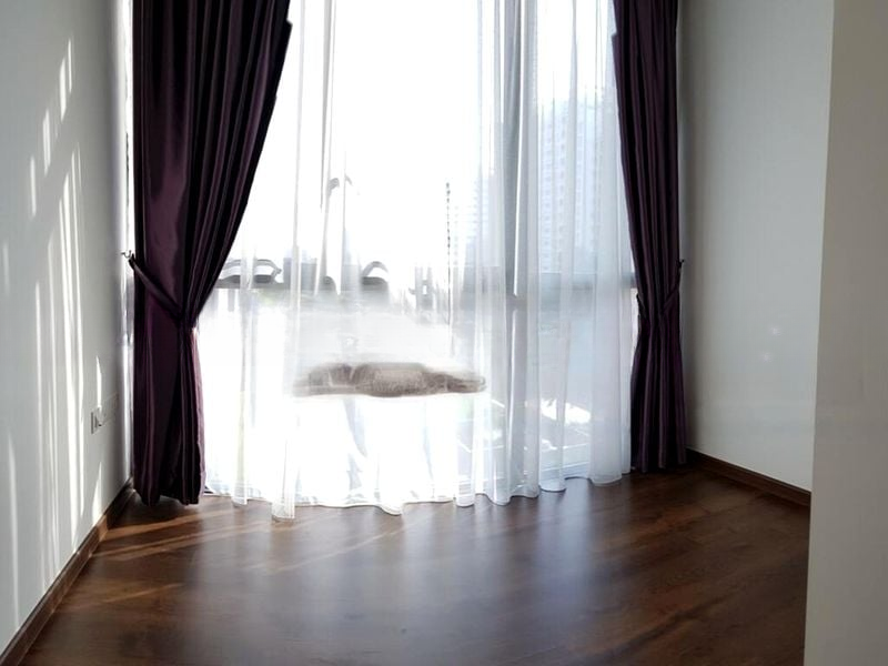 THE LUXURIE 5
