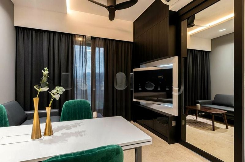 ROBIN RESIDENCES 4