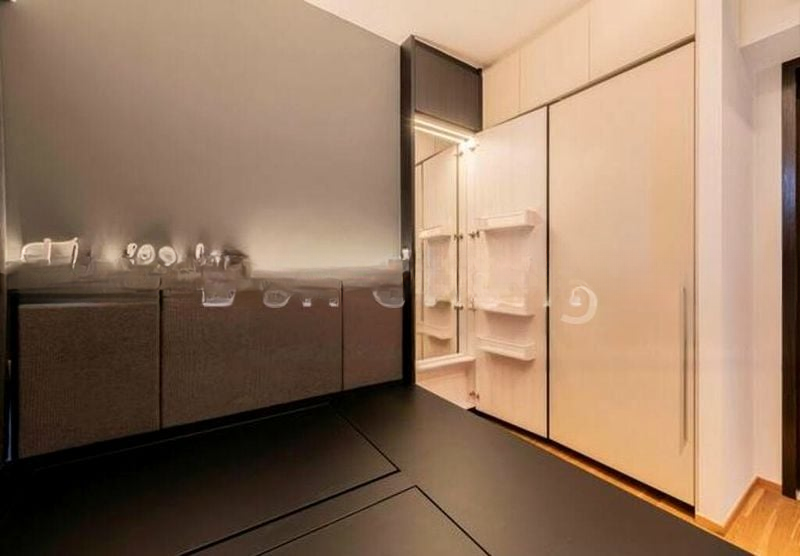 ROBIN RESIDENCES 2