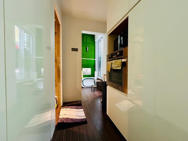 EASTERN RESIDENCE 24