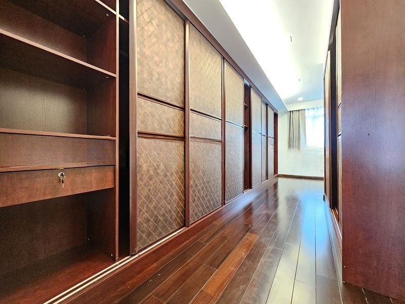 BINJAI CREST 7