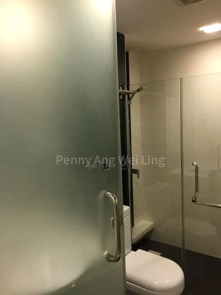 INTERNATIONAL PLAZA 3