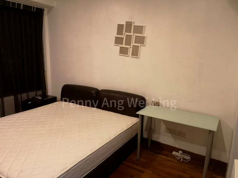 INTERNATIONAL PLAZA 4