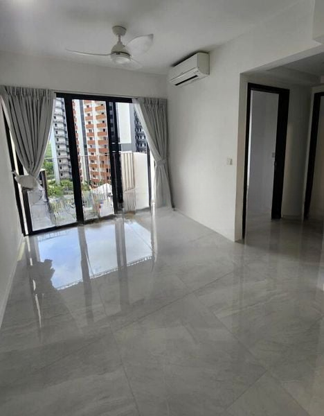 RIVERFRONT RESIDENCES 4