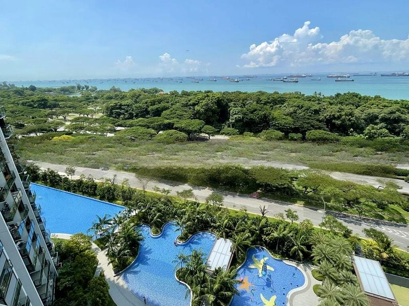 SEASIDE RESIDENCES 8