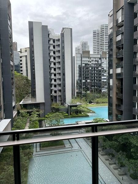 LEEDON GREEN 8