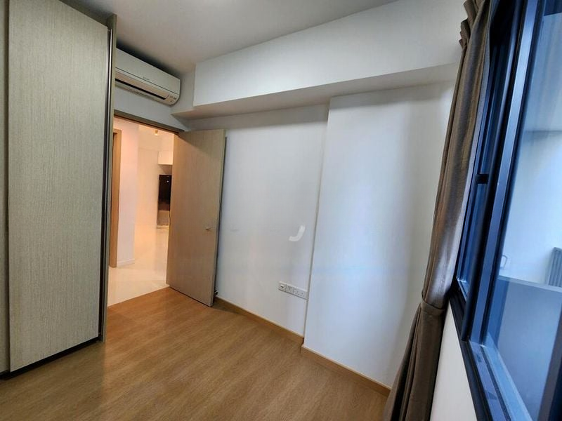 TREASURE AT TAMPINES 9