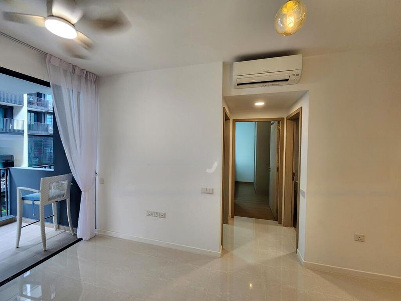 TREASURE AT TAMPINES 4