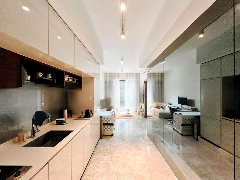 FOURTH AVENUE RESIDENCES 7