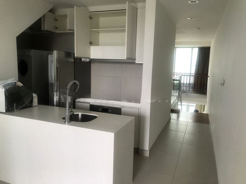 THE ROCHESTER RESIDENCES 5