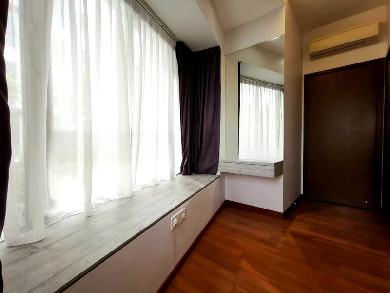 SUITES DE LAUREL 7