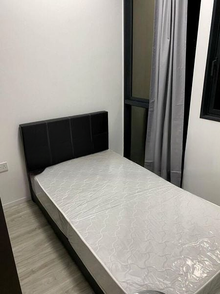 THE WOODLEIGH RESIDENCES 1