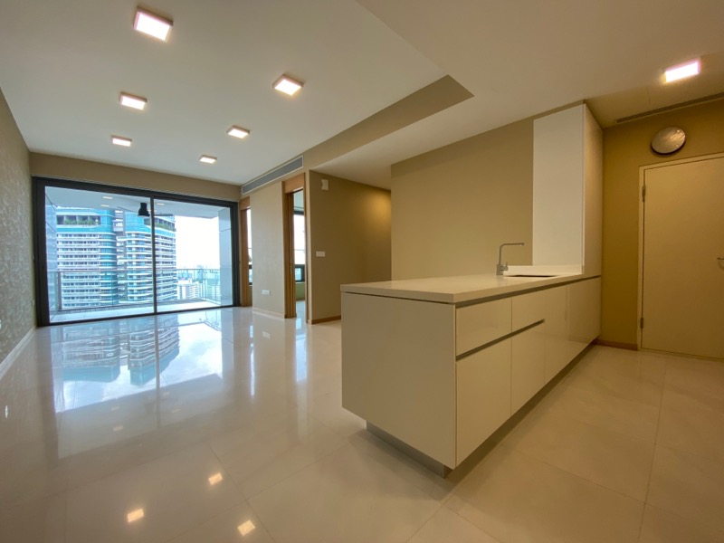 CONCOURSE SKYLINE 14