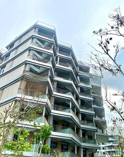 THE REEF AT KING'S DOCK 2