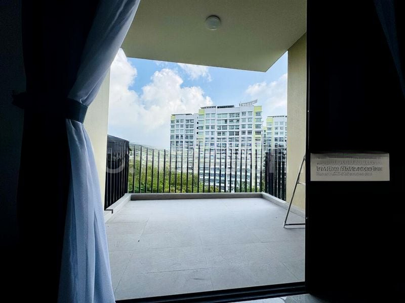 SENGKANG GRAND RESIDENCES 9