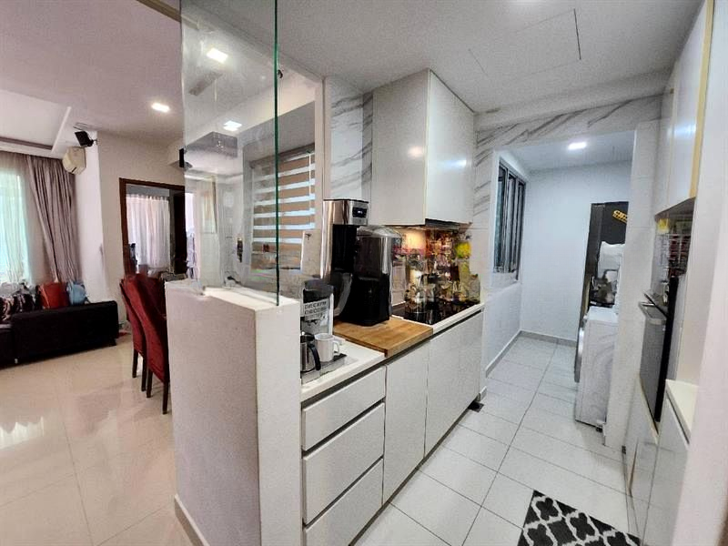 COASTAL BREEZE RESIDENCES 5