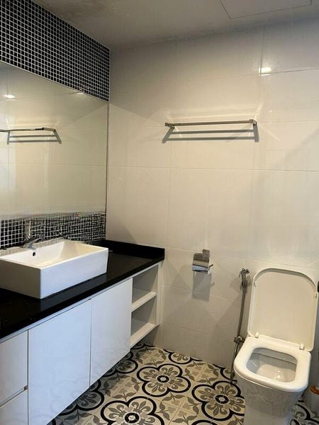 RIVERVALE CREST 11