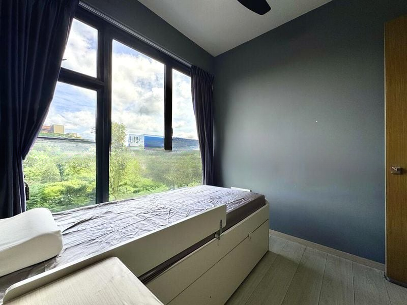 WESTWOOD RESIDENCES 7