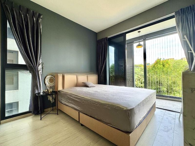 WESTWOOD RESIDENCES 4