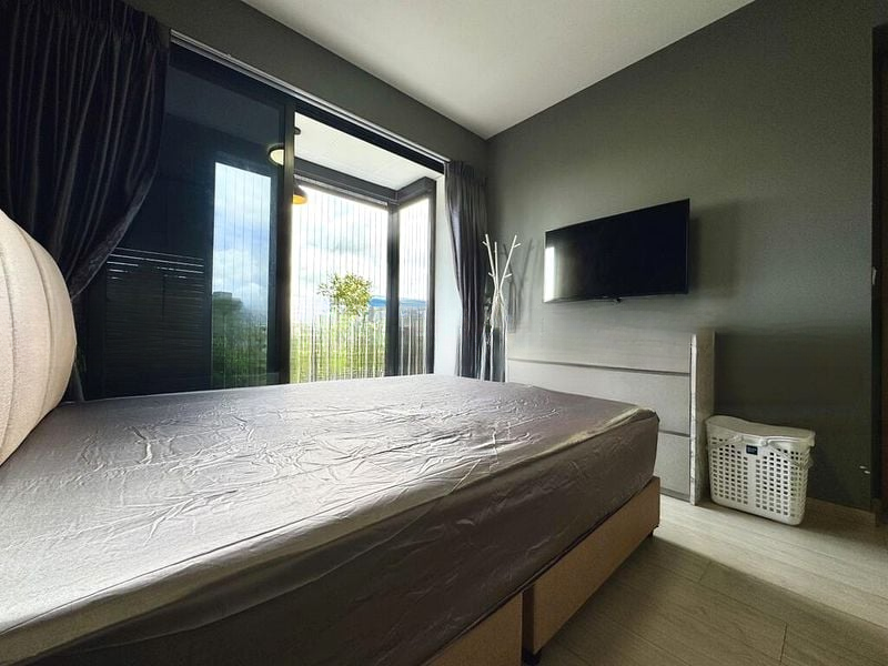 WESTWOOD RESIDENCES 5