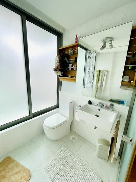 LEONIE SUITES 4