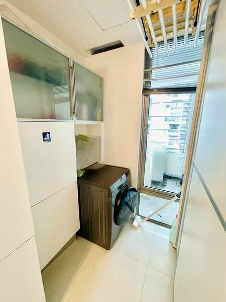 LEONIE SUITES 3