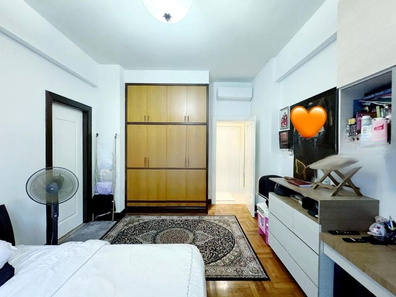 REGENT HEIGHTS 10
