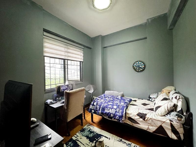 REGENT HEIGHTS 8