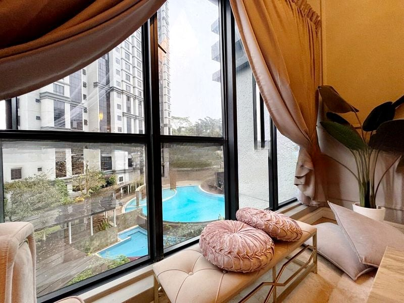 REGENT HEIGHTS 15