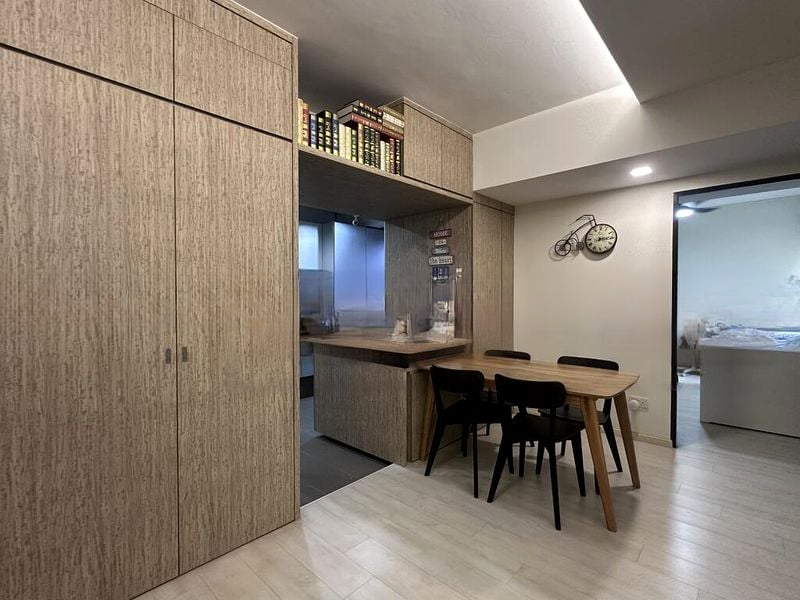 WESTCOVE CONDOMINIUM 8