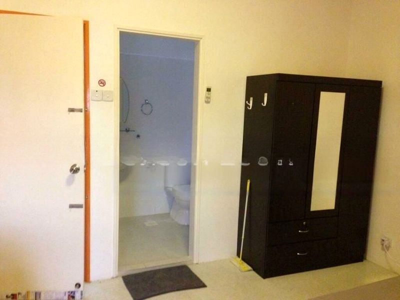 PEOPLE'S PARK COMPLEX 7