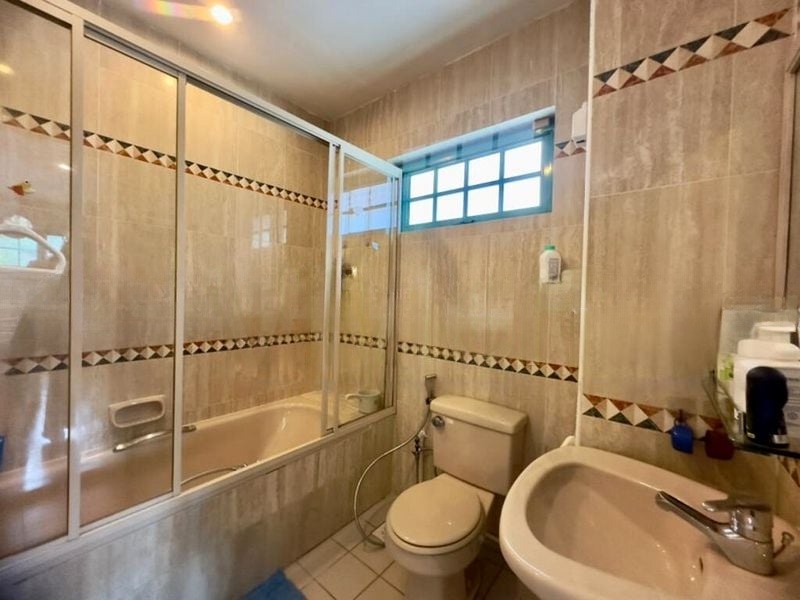 NORTHSHORE BUNGALOWS 4