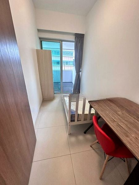 THE ROCHESTER RESIDENCES 6