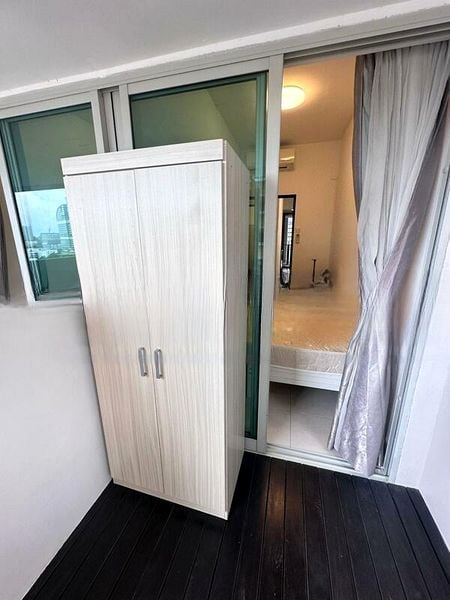 THE ROCHESTER RESIDENCES 11