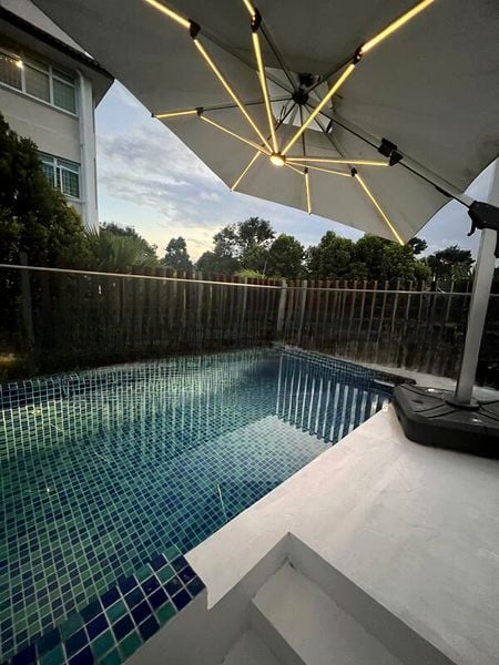 DAISY SUITES 7