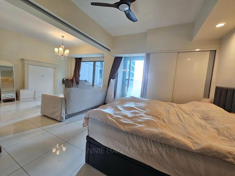 THE SAIL @ MARINA BAY 5