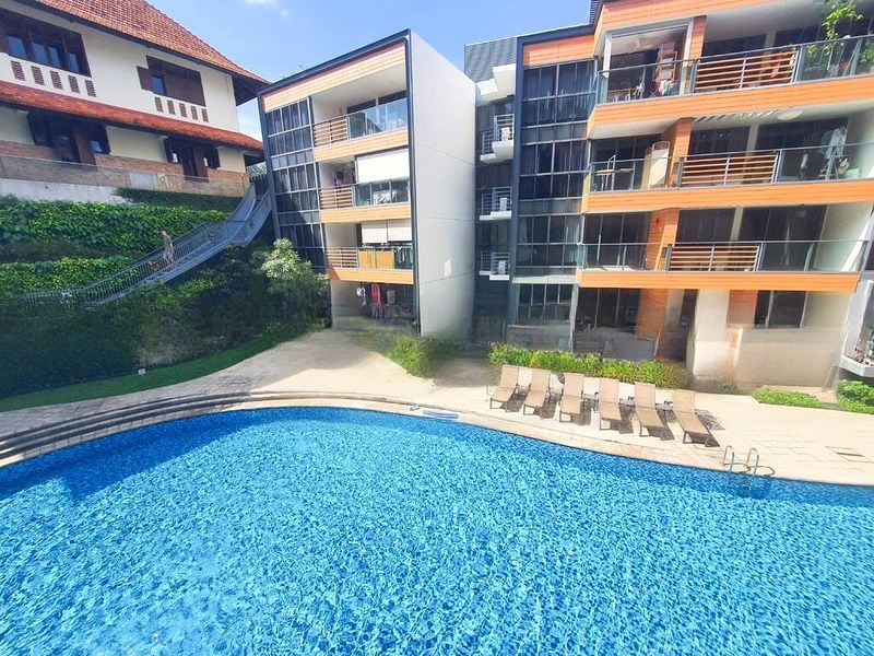 SOPHIA HILLS 4