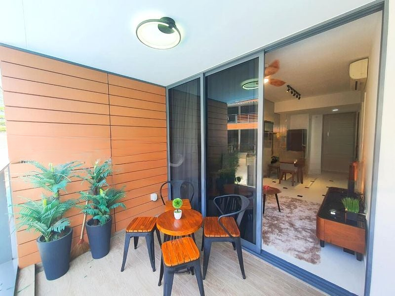 SOPHIA HILLS 6