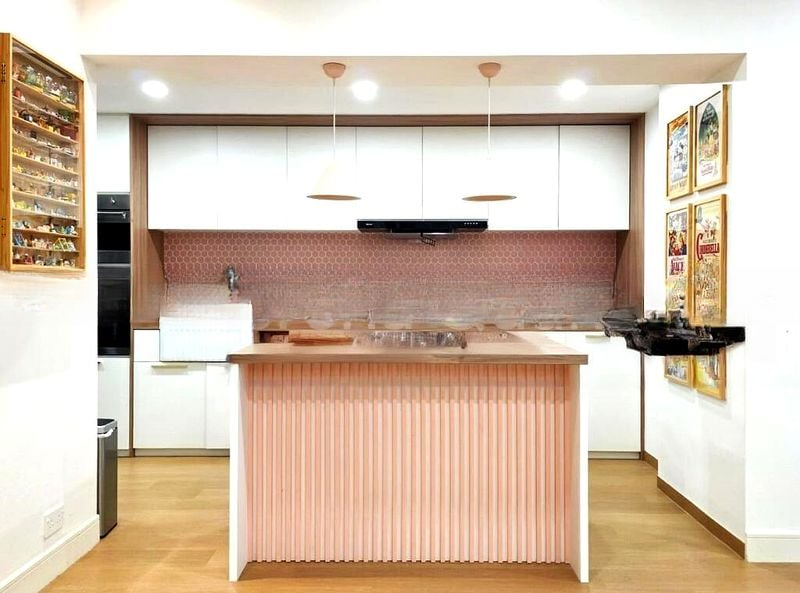 WESTCOVE CONDOMINIUM 4