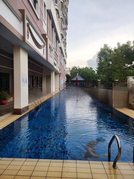SHERWOOD CONDOMINIUM 11