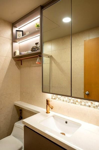 HILLVIEW REGENCY 1