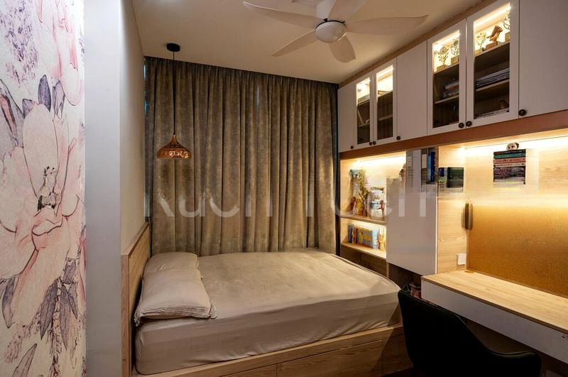 HILLVIEW REGENCY 4