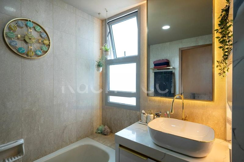 HILLVIEW REGENCY 5
